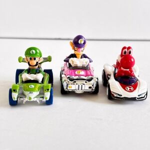Hot Wheels Mario Kart Diecast Car Lot Luigi Waluigi Yoshi 1/64 Scale Nintendo